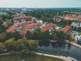 vistas de odense, dinamarca por drone foto