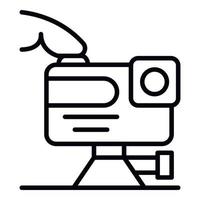 Play action camera icon, outline style vector