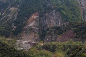 paisajes primaverales de las montañas de grecia foto