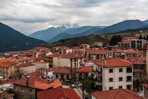 paisajes primaverales de las montañas de grecia foto