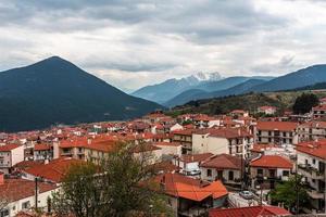 paisajes primaverales de las montañas de grecia foto