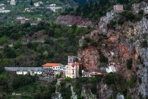 paisajes primaverales de las montañas de grecia foto