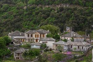 paisajes primaverales de las montañas de grecia foto