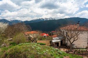 paisajes primaverales de las montañas de grecia foto