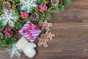Gingerbread man and a gift box photo
