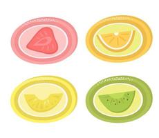 diferentes mochi con sabores de fresa, naranja, piña, kiwi en un fondo aislado vector