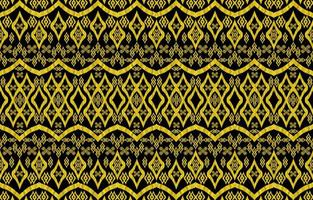 patrones de ikat real dorado sobre fondo negro. estilo retro vintage tribal geométrico. tela étnica ikat de patrones sin fisuras. vector de impresión ikat azteca navajo indio. diseño para textiles de textura de fondo.