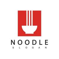 vector de logotipo de fideos. plantilla de logotipo adecuada para restaurantes japoneses e italianos