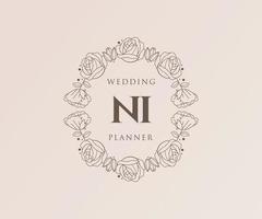 colección de logotipos de monograma de boda con letras iniciales ni, plantillas florales y minimalistas modernas dibujadas a mano para tarjetas de invitación, guardar la fecha, identidad elegante para restaurante, boutique, café en vector