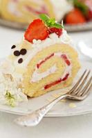 Strawberry cream cake photo