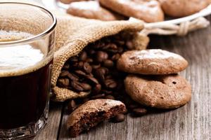 Coffee and chocolate meringue cookies photo