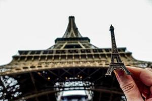 La torre Eiffel en París, Francia foto