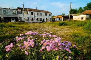 Abandoned Old House photo