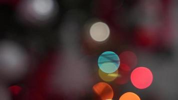 bokeh de feriado vermelho e laranja claro. fundo abstrato de natal video