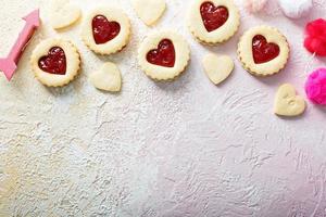 Vanilla cookies with strawberry filling photo