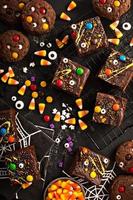 chocolate monstruo brownies golosinas caseras para halloween foto