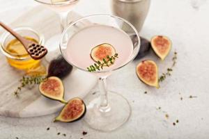 Pink fig and honey martini photo