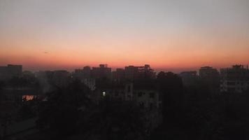 noche puesta de sol dhaka baja luz arial tiro foto