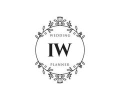 Colección de logotipos de monograma de boda con letras iniciales iw, plantillas florales y minimalistas modernas dibujadas a mano para tarjetas de invitación, guardar la fecha, identidad elegante para restaurante, boutique, café en vector