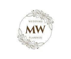 colección de logotipos de monogramas de boda con letras iniciales de mw, plantillas florales y minimalistas modernas dibujadas a mano para tarjetas de invitación, guardar la fecha, identidad elegante para restaurante, boutique, café en vector