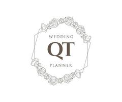 colección de logotipos de monograma de boda con letras iniciales qt, plantillas florales y minimalistas modernas dibujadas a mano para tarjetas de invitación, guardar la fecha, identidad elegante para restaurante, boutique, café en vector