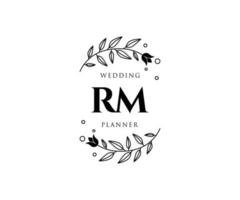 colección de logotipos de monograma de boda con letras iniciales de rm, plantillas florales y minimalistas modernas dibujadas a mano para tarjetas de invitación, guardar la fecha, identidad elegante para restaurante, boutique, café en vector