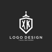 inicial del logotipo del monograma xk con diseño de forma de protector de escudo vector