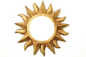 marco de sol dorado foto