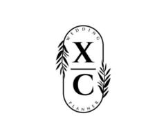 colección de logotipos de monograma de boda con letras iniciales xc, plantillas florales y minimalistas modernas dibujadas a mano para tarjetas de invitación, guardar la fecha, identidad elegante para restaurante, boutique, café en vector