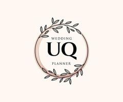 Colección de logotipos de monograma de boda con letras iniciales uq, plantillas florales y minimalistas modernas dibujadas a mano para tarjetas de invitación, guardar la fecha, identidad elegante para restaurante, boutique, café en vector