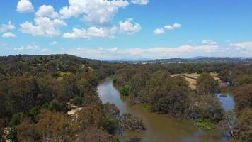 The footage of Murray River is Australia's longest river at 2,508 km, Twin city straddling the Murray River border of the two south-eastern Australian states of New South Wales and Victoria. video
