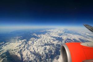 montañas desde el avión foto