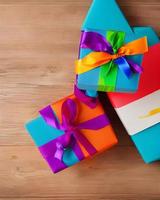 coloridas cajas de regalo sorpresa para navidad foto