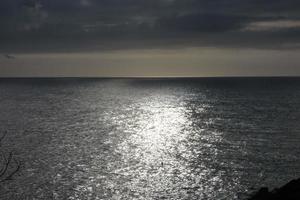 costa brava y ruta costera a lo largo de la escarpada costa del norte de cataluña, españa foto