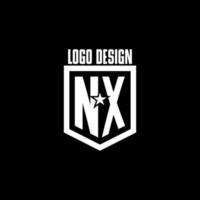 logotipo de juego inicial de nx con diseño de escudo y estrella vector