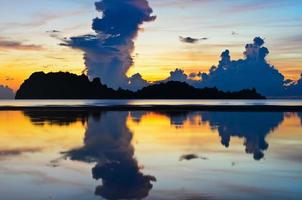 Sunrise at Hat Sai Ri beach in Chumphon photo