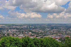vista de la colina del castillo de lviv foto