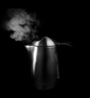 kettle boiling water photo