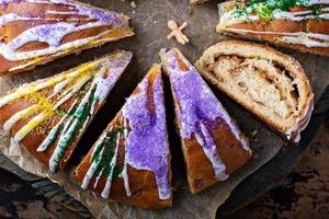 pastel de rey para mardi gras foto