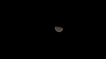 Luna e buio cielo nuvole video