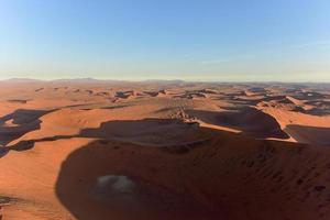 mar de arena de namib - namibia foto