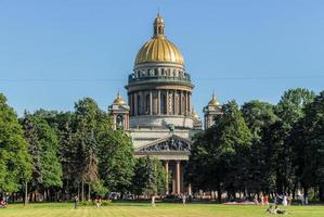 S t. la catedral de isaac en san petersburgo, rusia. foto