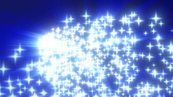 Abstrakte fliegende kleine blaue leuchtende Sterne mit Bokeh und Unschärfeeffekt mit glänzenden energetischen magischen leuchtenden Strahlen auf dunklem Hintergrund. abstrakter Hintergrund. Video in hoher Qualität 4k, Motion Design