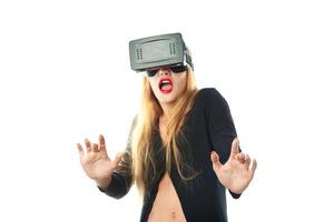 mujer con gafas de realidad virtual foto