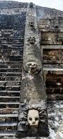escalera de la piramide de teotihuacan foto