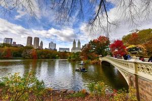 Bow Bridge in the autumn in Central Park, New York City. photo