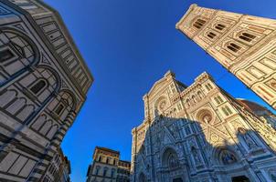 duomo de florencia. basílica de santa maría del fiore en florencia, italia. foto