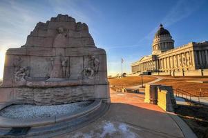 edificio del capitolio estatal, utah foto