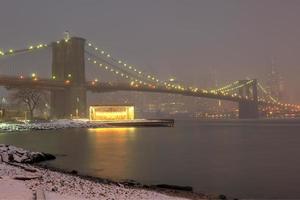 horizonte de manhattan, tormenta de nieve foto