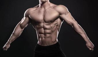 torso masculino musculoso foto